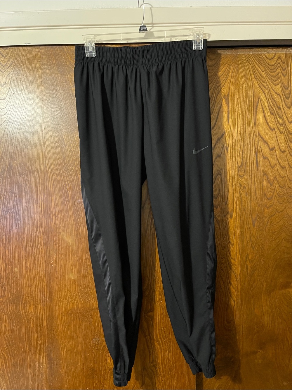 Nike Dri-Fit women’s sz.L